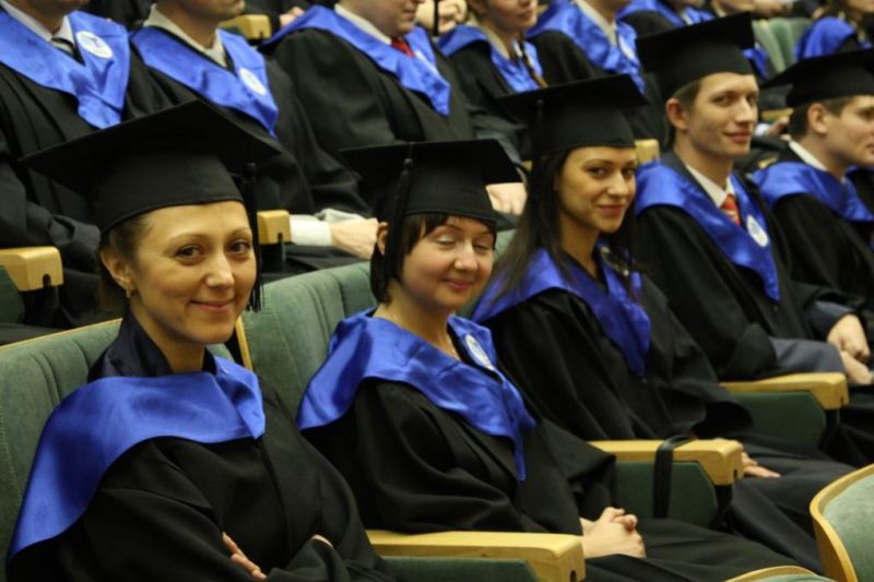 Выпускникам Европейского учебного института вручили дипломы (16.12.2010)