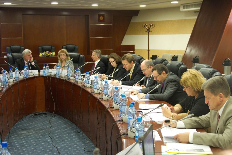 18-е заседание Руководящего совета ЕУИ (8.11.2013)