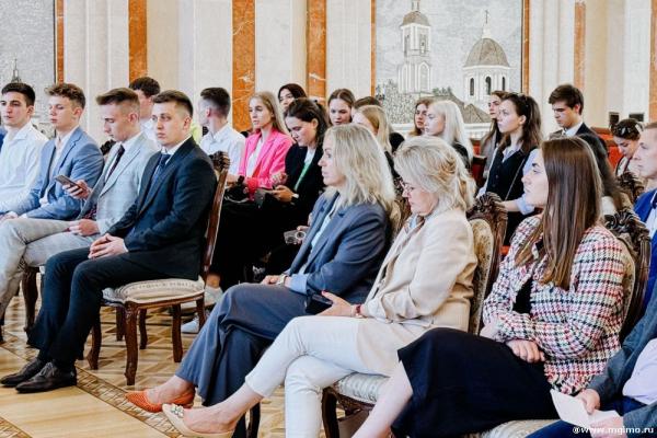 Визит участников I Молодежной летней школы ЕАЭС в Посольство России в Беларуси
